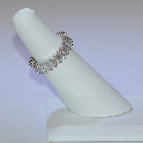 2.5 Ct Emerald Cut CZ Eternity Wedding Band Ring - Picture 3 of 5